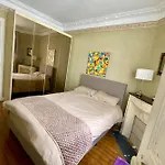 Spacious Apartment Near The Eiffel Tower