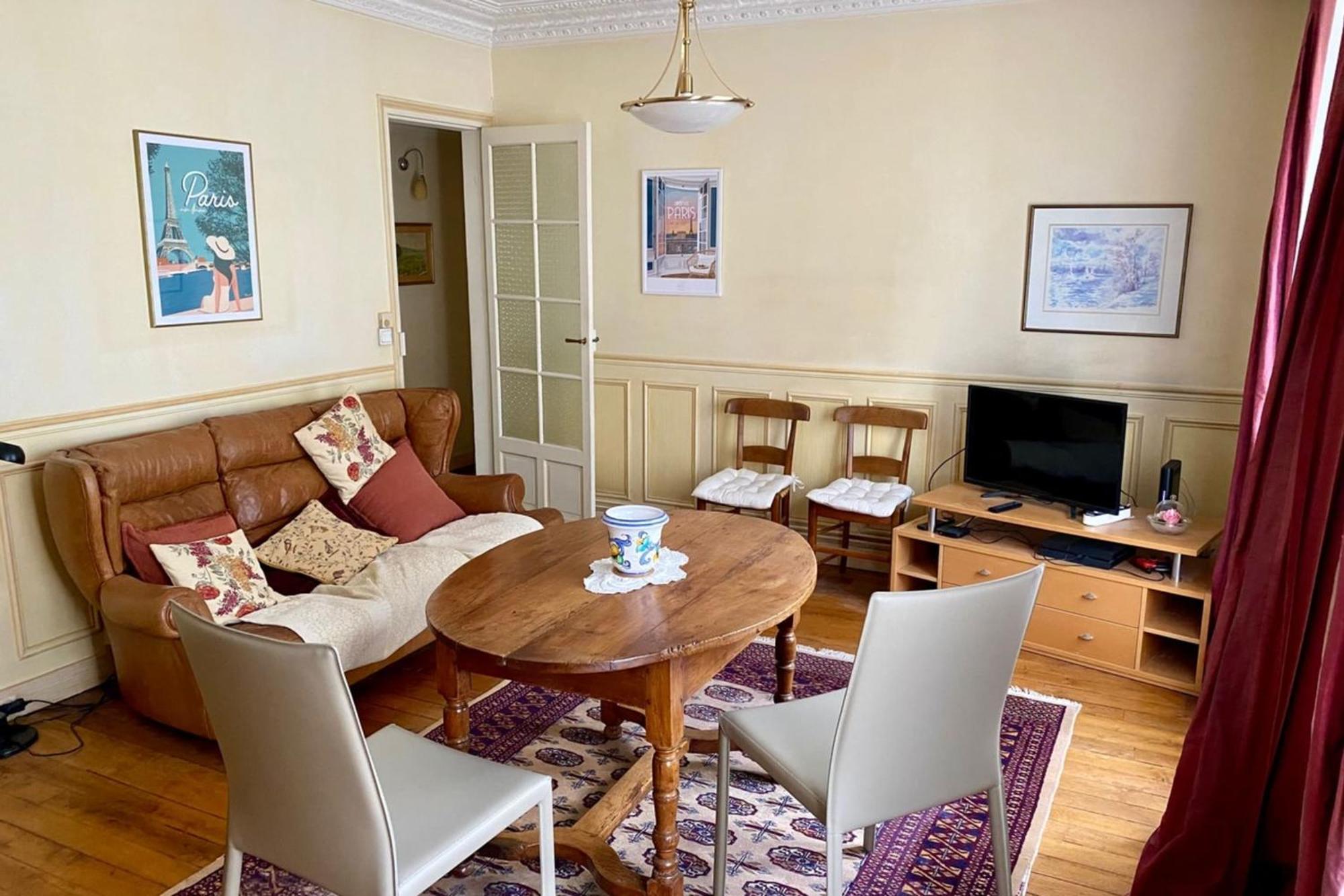 Spacious Near The Eiffel Tower Apartment Paris