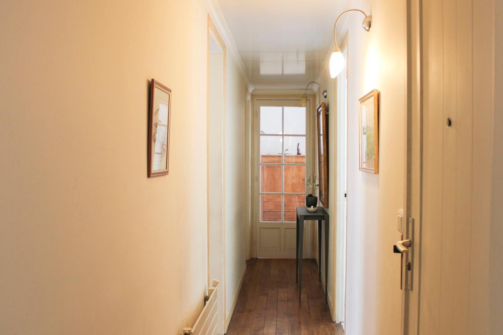 Apartment Lovely Flat Close To Eiffel Tower